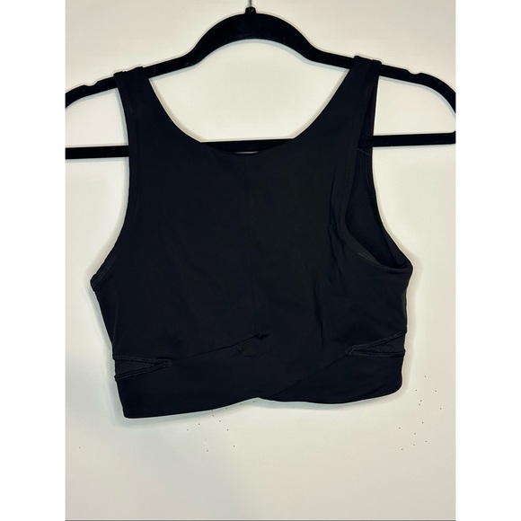 Lululemon Sports Bra - Picture 1 of 2